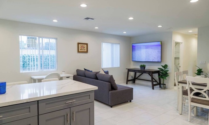 North Hills East Apartamento | Newly Renovated 2 Bedroom Home in L.A.