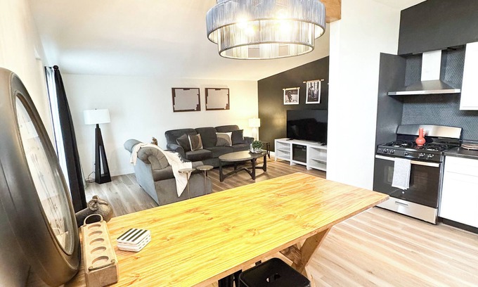 Peoria Casa | Newly renovated 2-bedroom 1 bath with a garage and yard in Peoria.