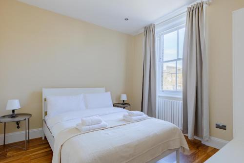 Redcliffe Apartamento | Newly Renovated 2BD Top Floor Flat West Brompton