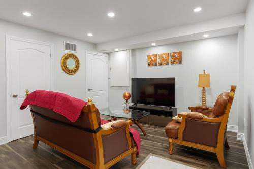 Orangeville Apartamento | Newly Renovated 3BR Orangeville Basement Suite with Private Access, 10 Min Walk to Headwaters Hospital, 5 Min Drive to Mount Alverno Luxury Resorts, Ideal for Medical, Vacation or Work Stays!