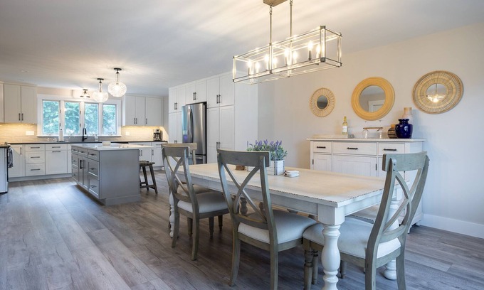 Rye Casa | Newly Renovated 4 Bedroom Steps Away from Jenness Beach