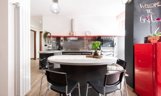 Quartiere XXI Pietralata Casa | Apartamento recién reformado y muy elegante en buena ubicación cerca de la estación de metro.