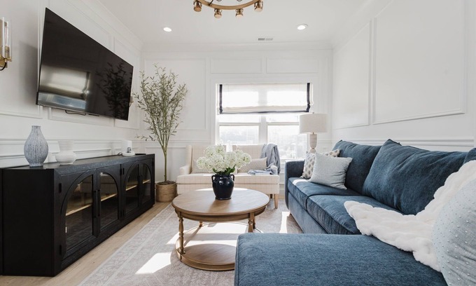 Northeast South Bend Condominio | Newly renovated condo on Notre Dame Ave, steps from the Golden Dome! Sleeps 4-6!