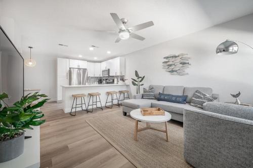 Apollo Beach Casa | Newly Renovated Condo in Apollo Beach