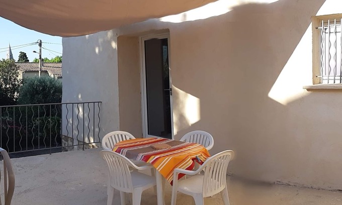 Aubignan Casa | Newly renovated duplex with large terrace