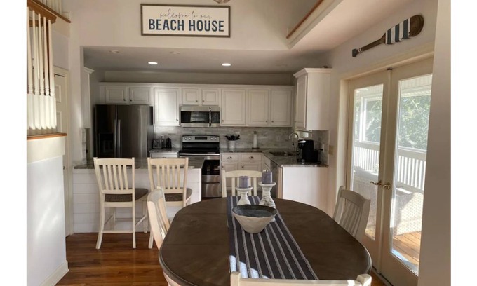 Ocean Ridge Casa | Newly Renovated Home in Ocean Ridge