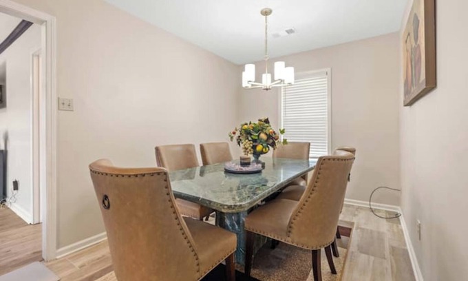 Driver Casa | Newly Renovated "Home Away From Home" A spacious, modernized 4-bedroom home.