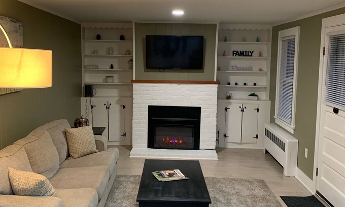 Craryville Casa | Newly renovated home - cozy 2 bedroom