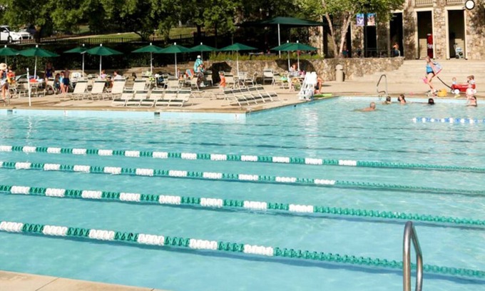 East Raleigh Casa | Newly Renovated- King Suite, near WakeMed & Food