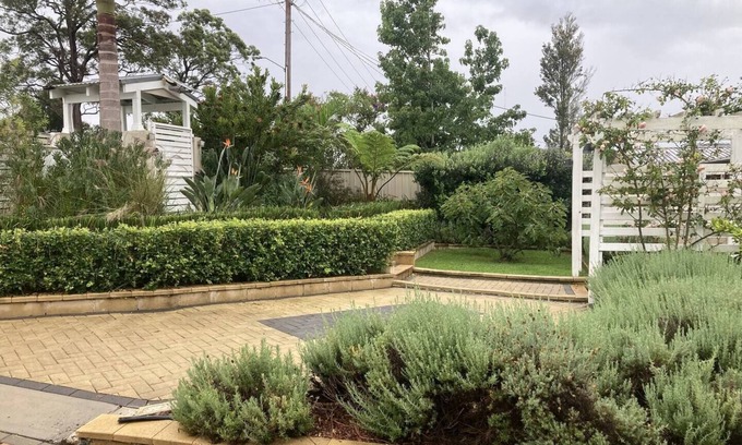 Basin View Casa | Newly Renovated Luxury Home - Pet Friendly