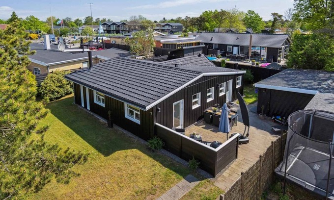 Stillinge Strand Casa | Newly renovated nearby beach