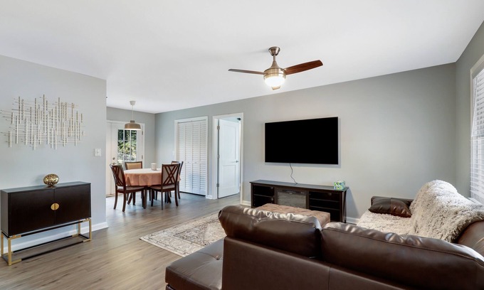 Northwest Raleigh Casa | Newly Renovated Private Retreat in North Raleigh!