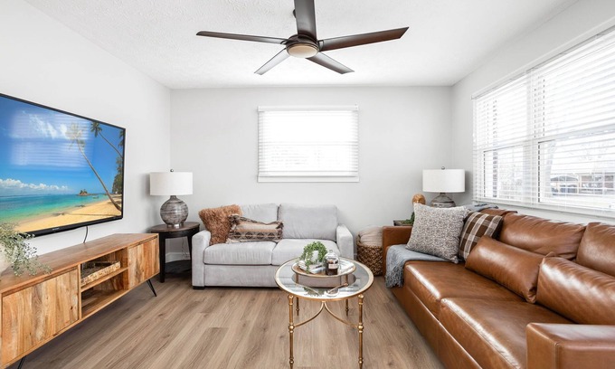 Brownsburg Casa | Newly Renovated Retreat 30mins to Downtown Indy