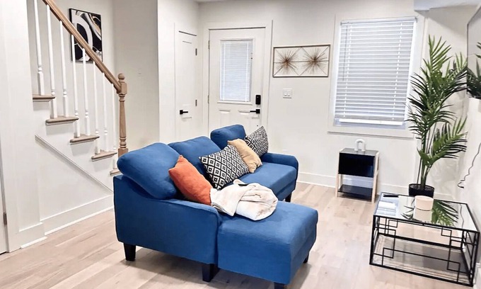 Kingman Park Casa | Newly Renovated Row Home In Kings Park DC