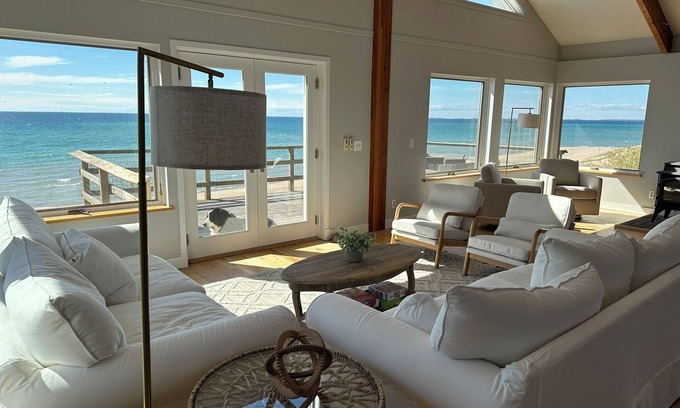 Harbor Springs Casa | Newly Renovated Sleeps 13 Large Private Lake Michigan Beach- new dates available