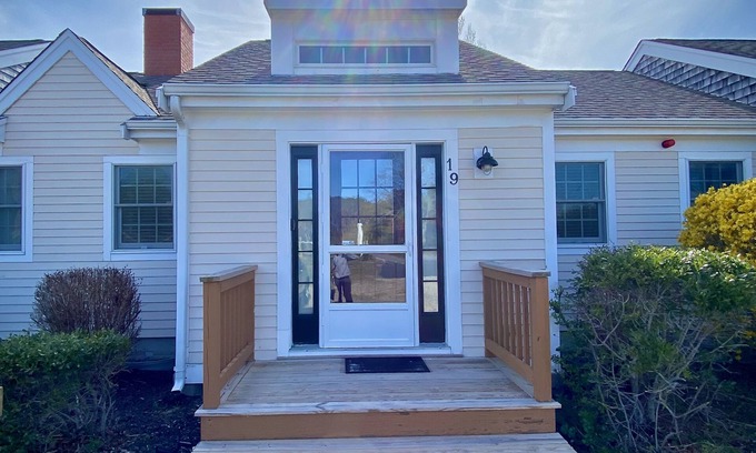 North Truro Condominio | Newly updated cozy condo, conveniently located near stunning beaches