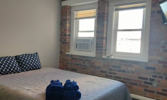 North End Condominio | Newly Updated Ocean Block Rental