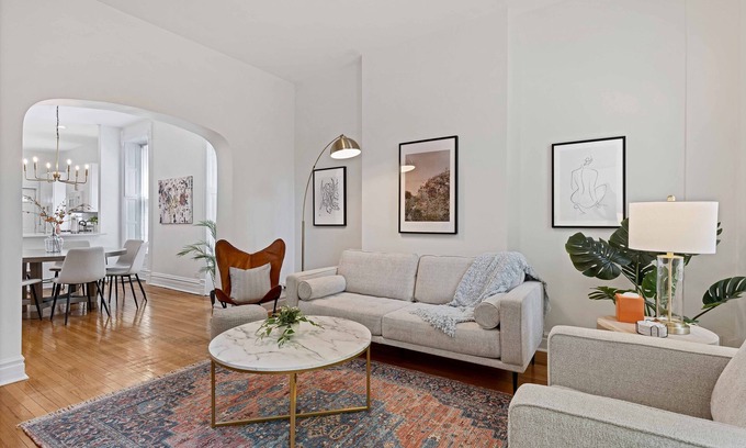 Tri-Taylor Casa | Newly Updated Vintage 6 Bedroom Single Family Home by AllSet Turnover