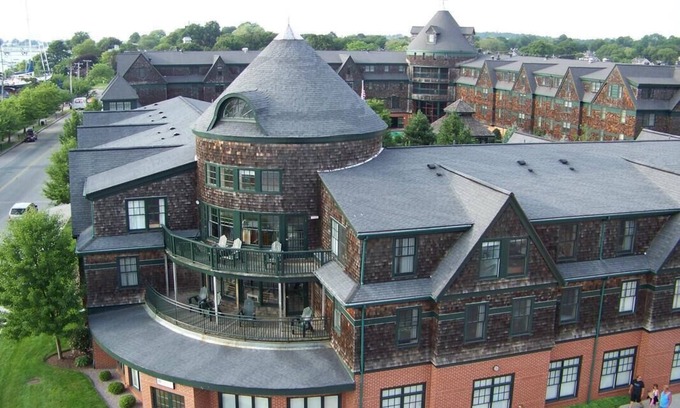 The Point Complejo | Newport July 4th 2br Long-wharf Rental
