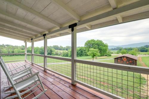 Newport Casa | Newport Retreat 12 Mi to Great Smoky Mountains!
