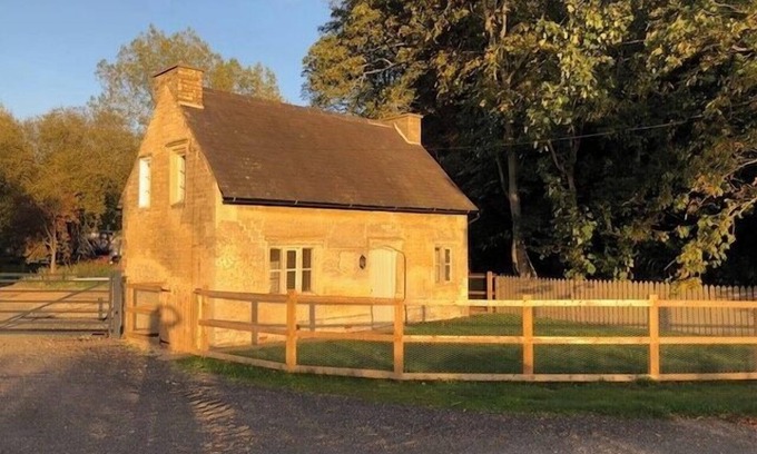 Sleaford Cabaña | Newton Cottage Retreat in Lincolnshire