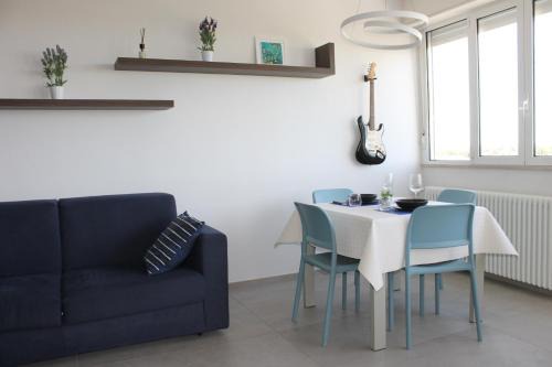 Ravenna Apartamento | NEWTON30 - Luminoso bilocale in zona servita