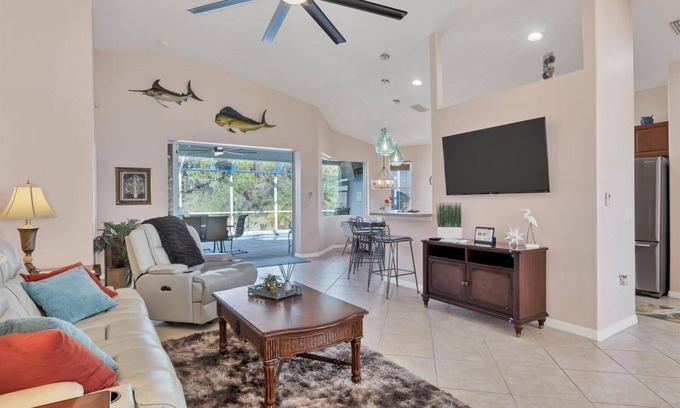 Rotonda Heights Casa | NewToVRBO RELAX- Own Home Private Pool, Hot Tub, near Beaches, Golf & Pickleball