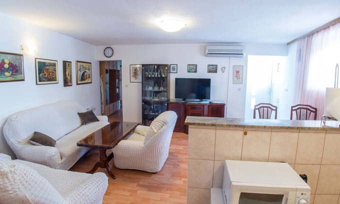 Mostar Old Town Apartamento | Next to the Old Bridge Apartments 2