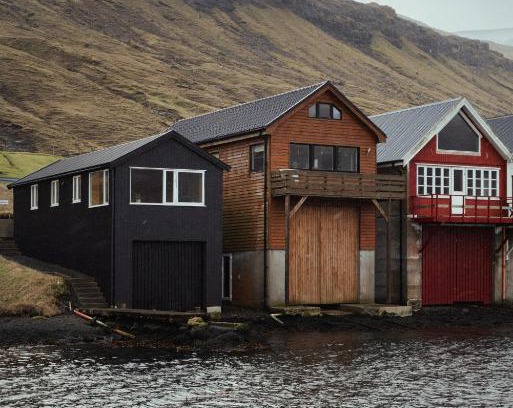 Streymoy Casa | Neystastova - Boathouse Stay with Fjord Views