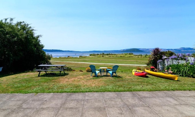 Ngongotaha Cama Y Desayuno | Ngongotaha Lakeside Lodge