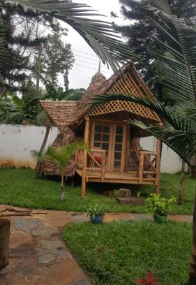 Karatu Otro | Ngorongoro Economy Lodge