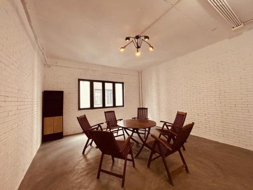 Van Giang Casa | nhà nguyên căn 5 tầng