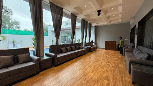 Raipur Casa | Niayra Farms by StayGram