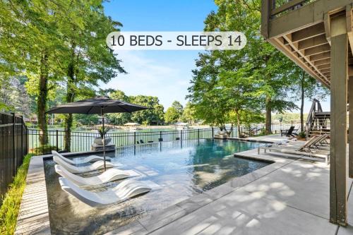 Westport Casa | Niblick on Norman w/Heated Pool & Optional Boat Rental