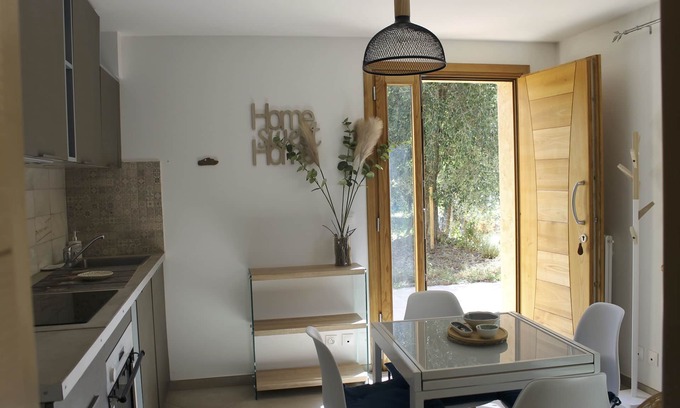 Le Rouret Apartamento | Nice 2 P. in villa with private garden and terrace