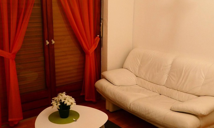 Stiring-Wendel Casa | Bonito apartamento de 2 habitaciones en forbach