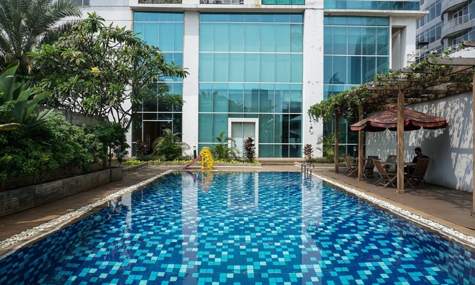 Kuningan Apartamento | Nice And Comfy Studio At Ambassade Kuningan Apartment