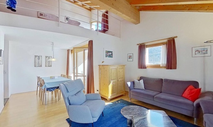 Silvaplana Apartamento | Bastante apartamento dúplex de 4 dormitorios en el segundo