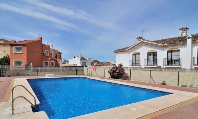 Las Lagunas Apartamento | A 5 minutos andando del centro de Fuengirola. Casa ideal para familias o pareja.