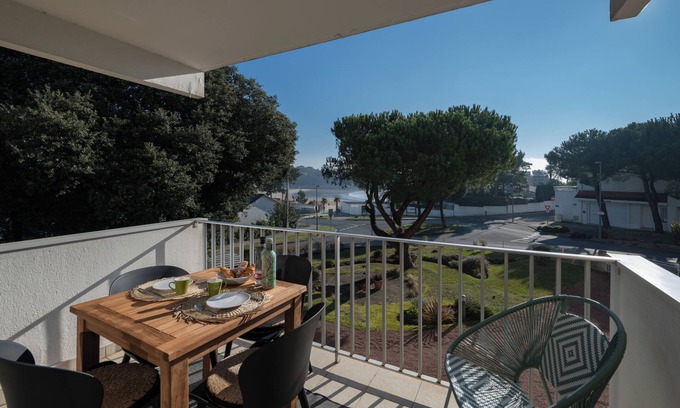 Saint-Palais-sur-Mer Apartamento | Nice apartment in residence, sea view, elevator, parking
