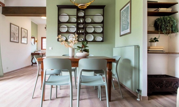 Porto Valtravaglia Apartamento | Acogedor apartamento para 6 personas con WIFI, piscina, TV y patio