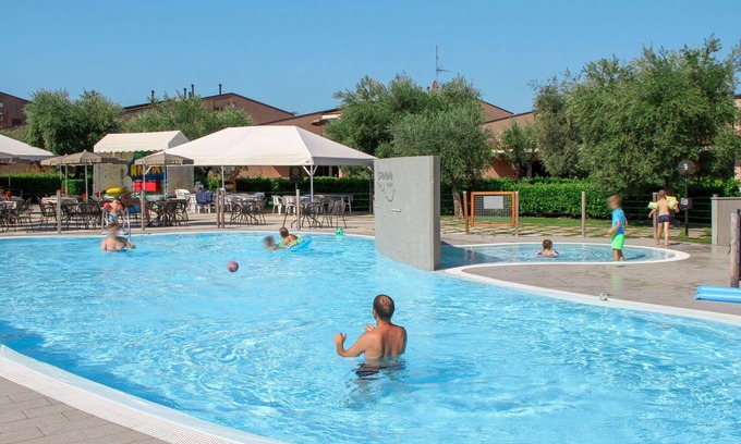 Solarolo Apartamento | Bonito apartamento con piscina, A/C, WIFI, TV, balcón, mascotas permitida y aparcamiento