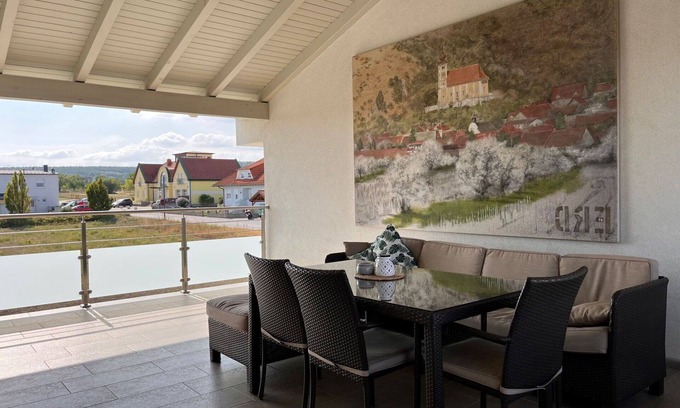 Donnerskirchen Apartamento | Acogedor apartamento para 6 personas con WIFI, A/C, TV, balcón y aparcamiento