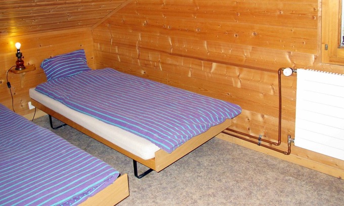 Champery Apartamento | Acogedor apartamento con TV, balcón, mascotas permitida, vista panorámica y aparcamiento