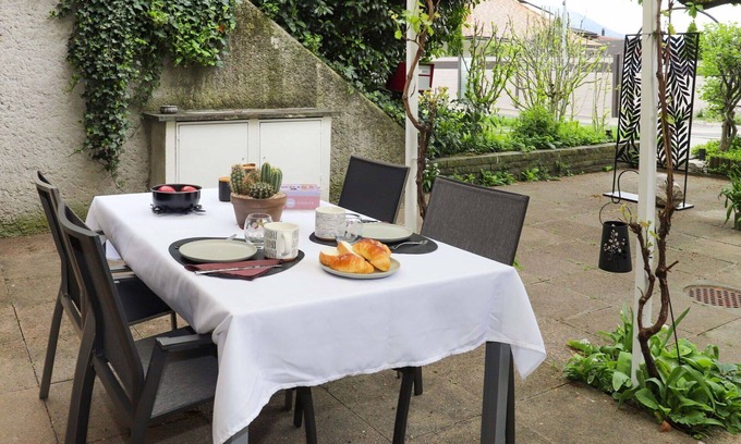 Bouveret Apartamento | Acogedor apartamento para 2 personas con WIFI, TV, terraza, mascotas permitida y vista panorámica