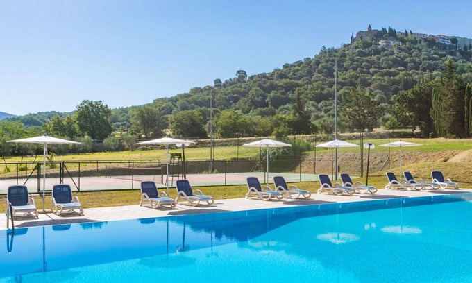 Scarlino Apartamento | Bonito apartamento para 2 personas con piscina, WIFI, TV, terraza y aparcamiento