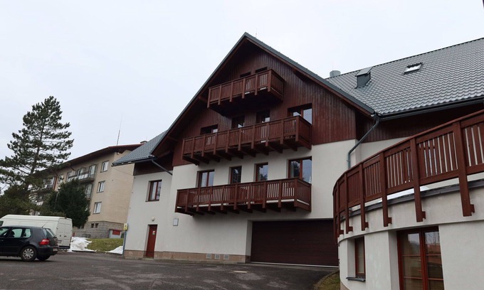 Rokytnice nad Jizerou Apartamento | Hermoso apartamento para 4 personas con WIFI y aparcamiento