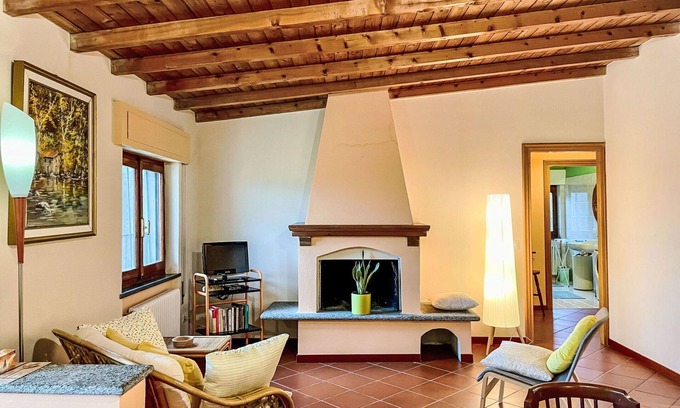Sorico Apartamento | Bonito apartamento con WIFI, TV, patio, mascotas permitida, vista panorámica y aparcamiento
