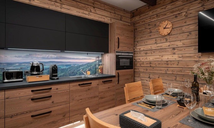 Dolni Morava Apartamento | Acogedor apartamento para 5 personas con WIFI, TV y terraza
