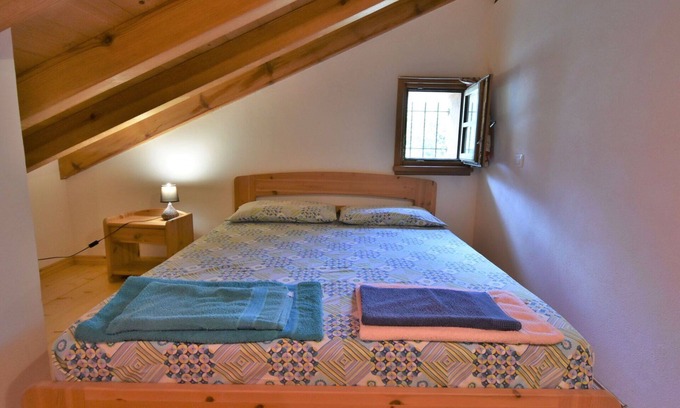Prata Camportaccio Apartamento | Bonito apartamento para 5 personas con A/C, WIFI, TV, patio y mascotas permitida